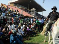 Lumea haotică, agresivă și coruptă din campionatul Nigeriei, unde e (aproape) imposibil să bați în deplasare