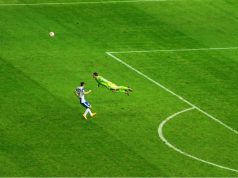 Cum s-a schimbat pentru totdeauna fotbalul odată cu regula pasei la portar, introdusă în 1992